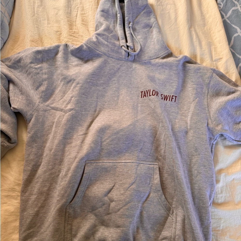 Taylor swift red hoodie - Picture 4 of 4